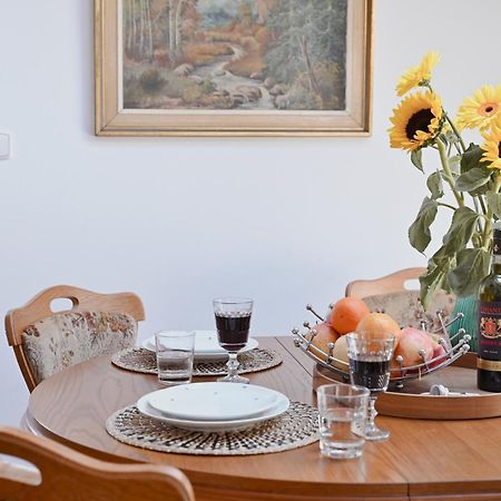 Bohemian Symphony Apartment Prague Exterior photo